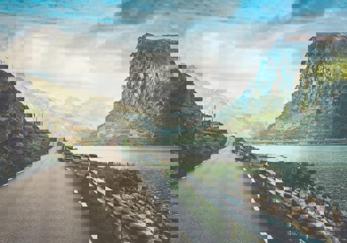 Nicki Eliza Schinow Mg3nb1l2kdm Unsplash